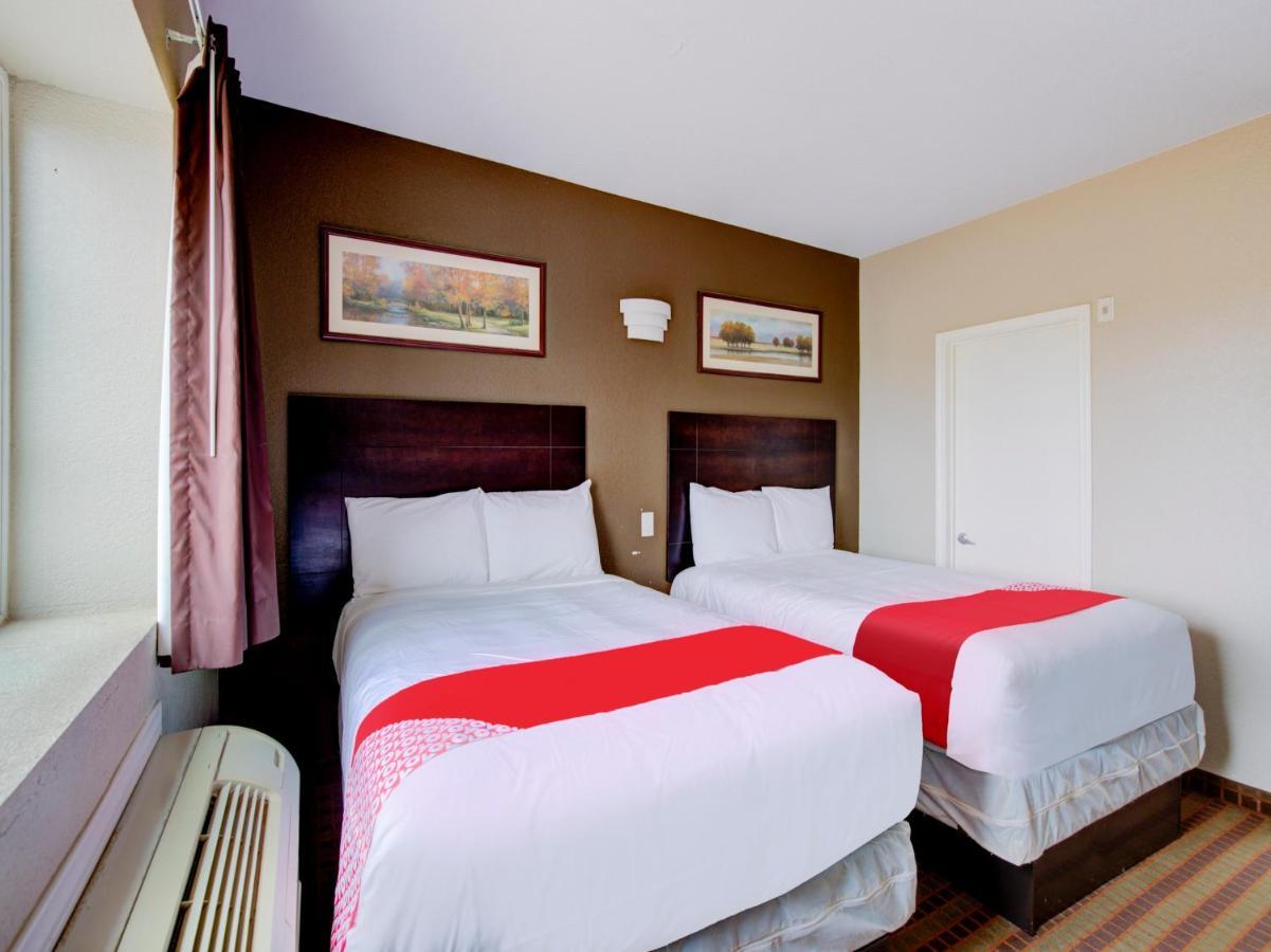 Hotel Dilley Grand Dış mekan fotoğraf