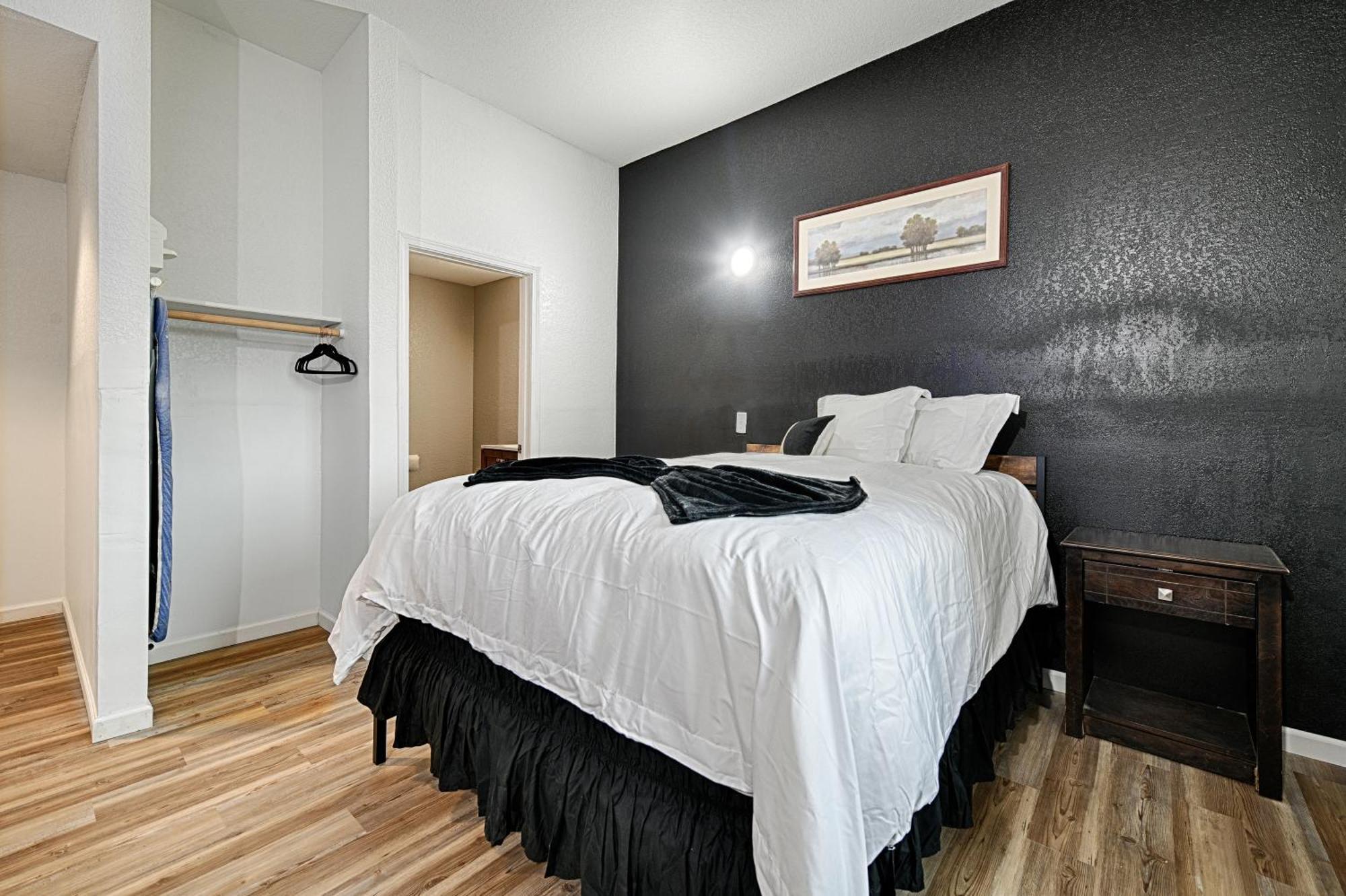 Hotel Dilley Grand Dış mekan fotoğraf